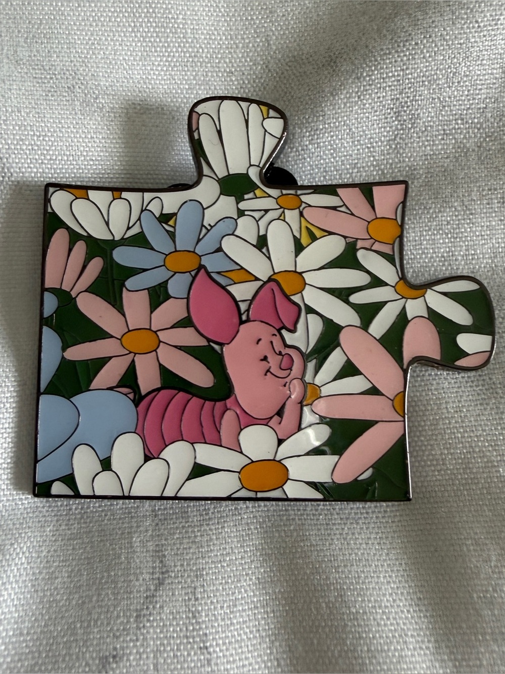 Disney | NWOT Piglet Puzzle Pin